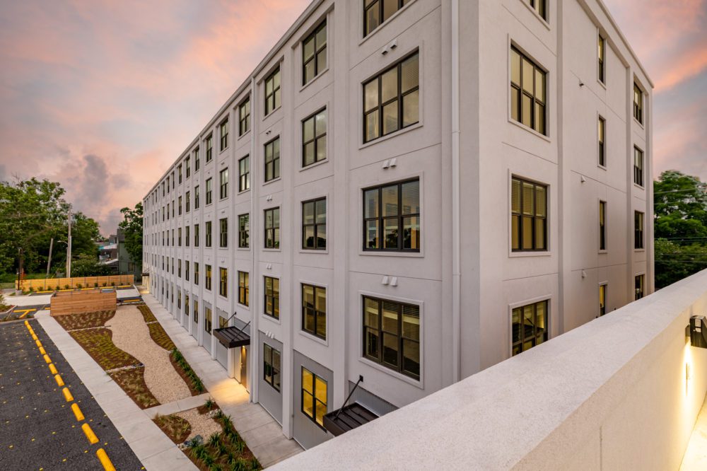 BonVi building from the pool deck